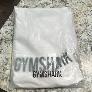 Gymshark tee🦈